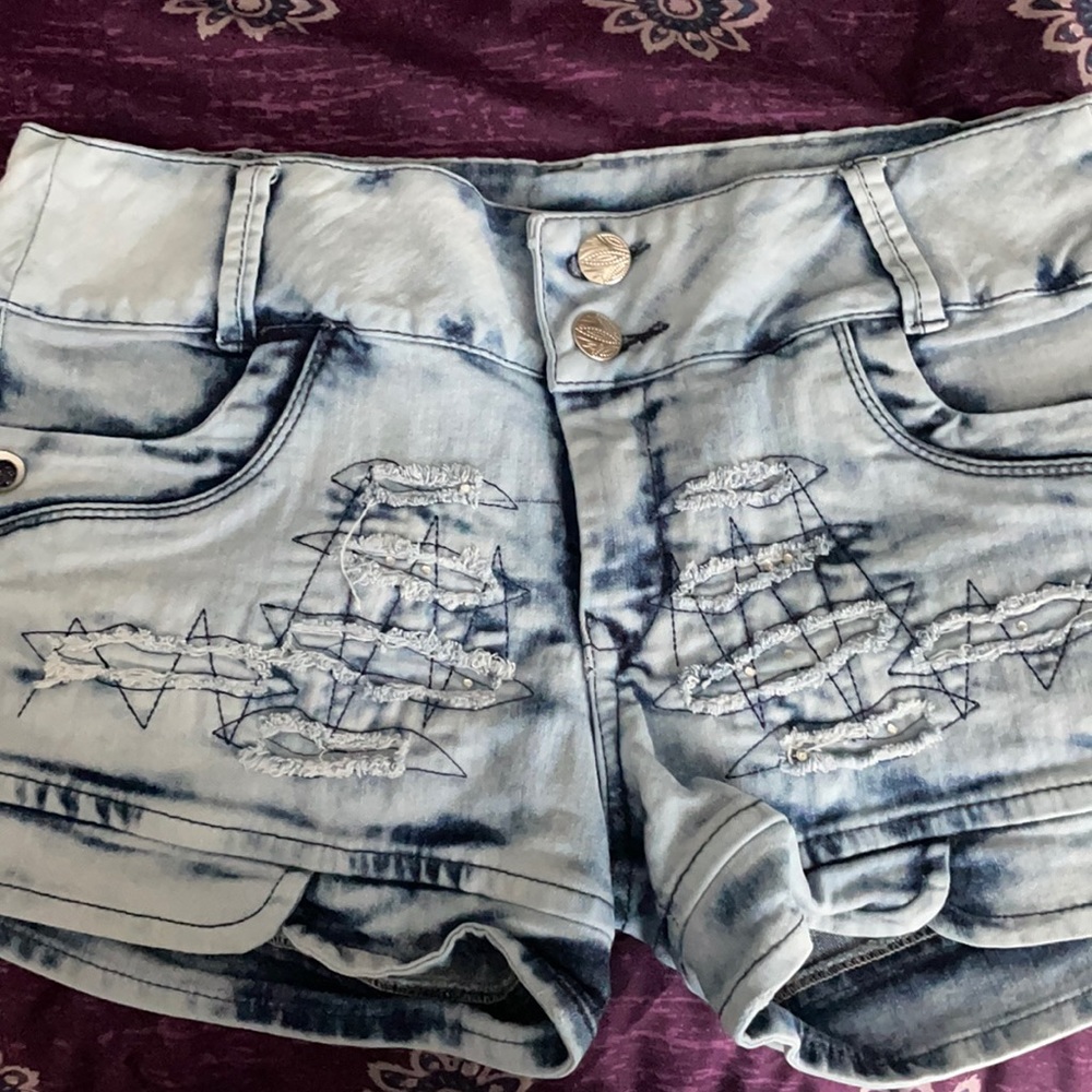 Asi sea short size usa 11 colombian 16